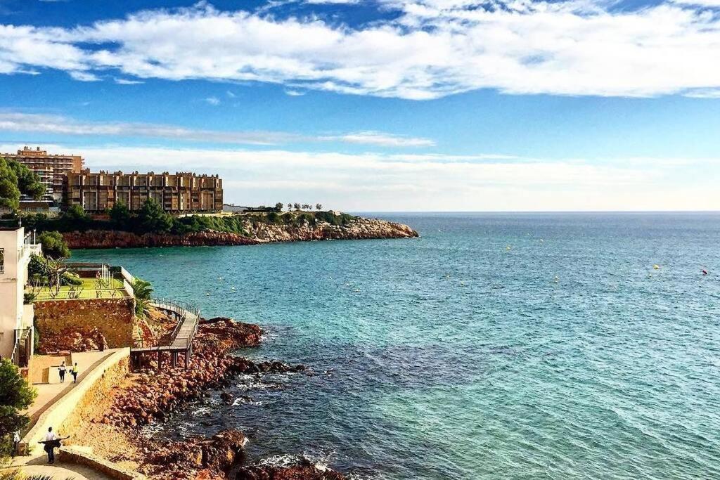 Renovado Apartamento En Zona Residencial A Pasos Del Mar Salou Eksteriør billede